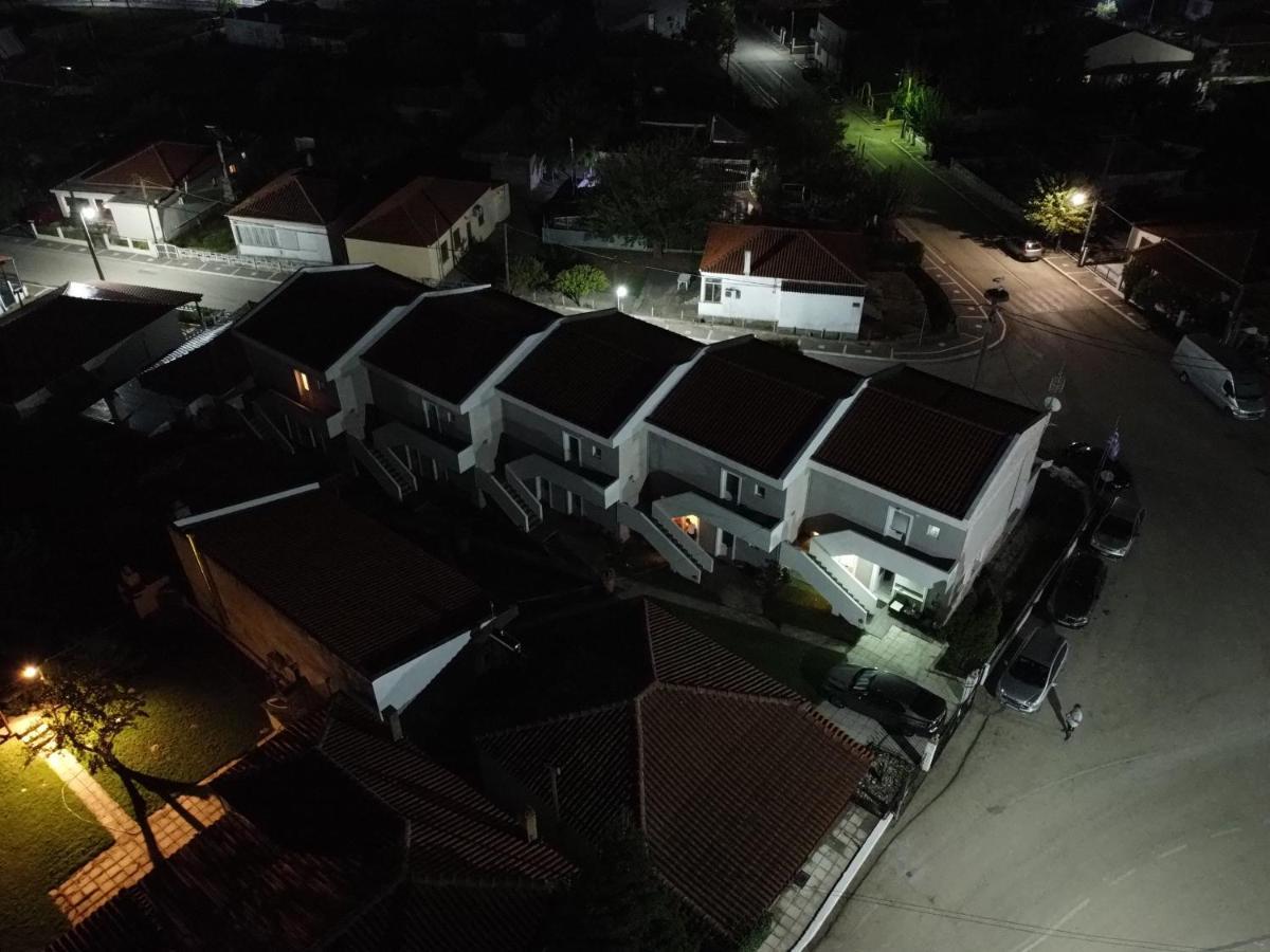 Hotel Loga Tycherón エクステリア 写真