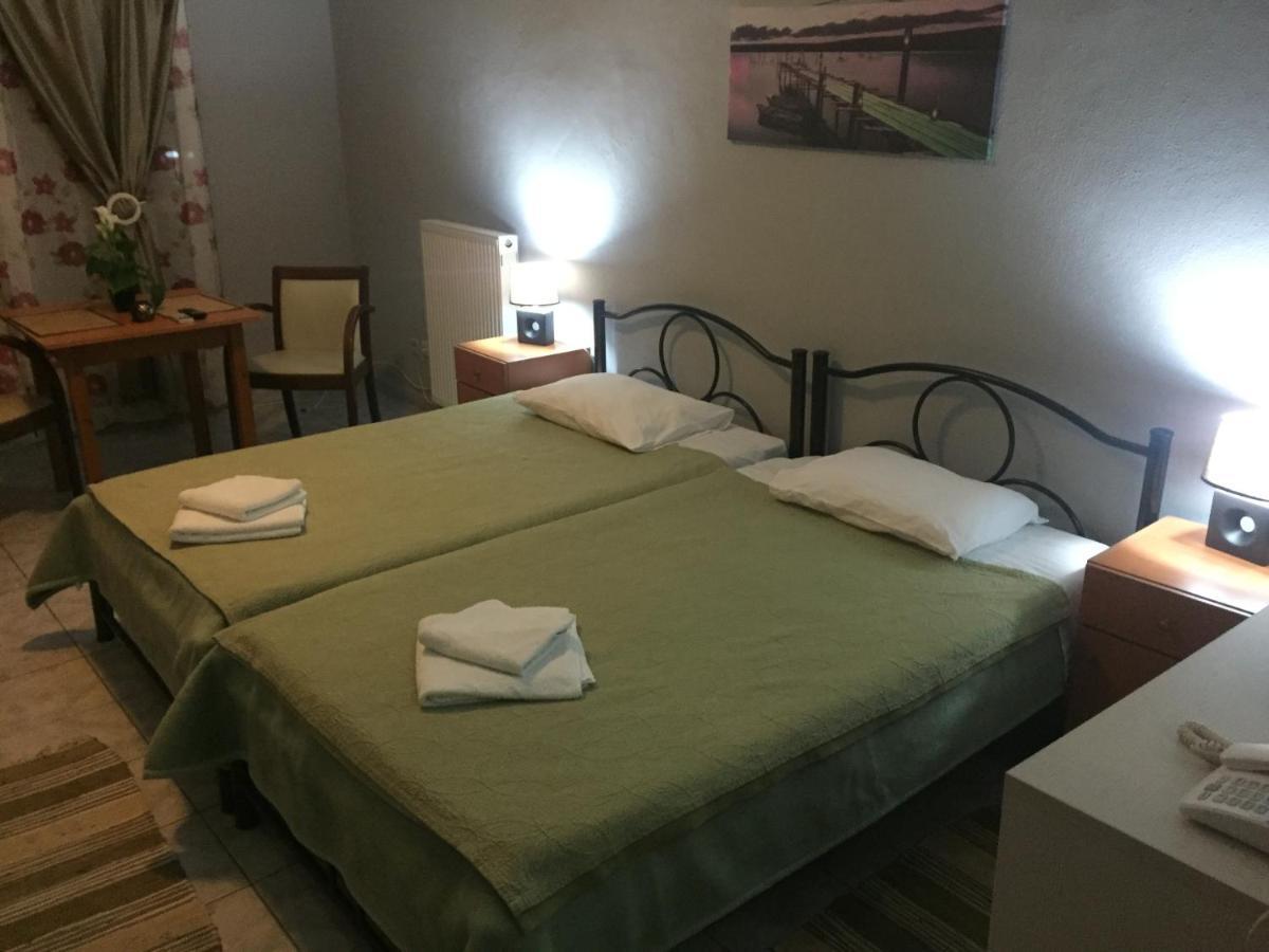 Hotel Loga Tycherón エクステリア 写真