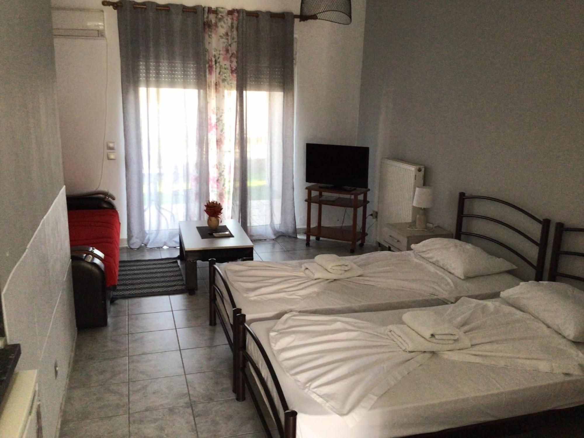 Hotel Loga Tycherón エクステリア 写真